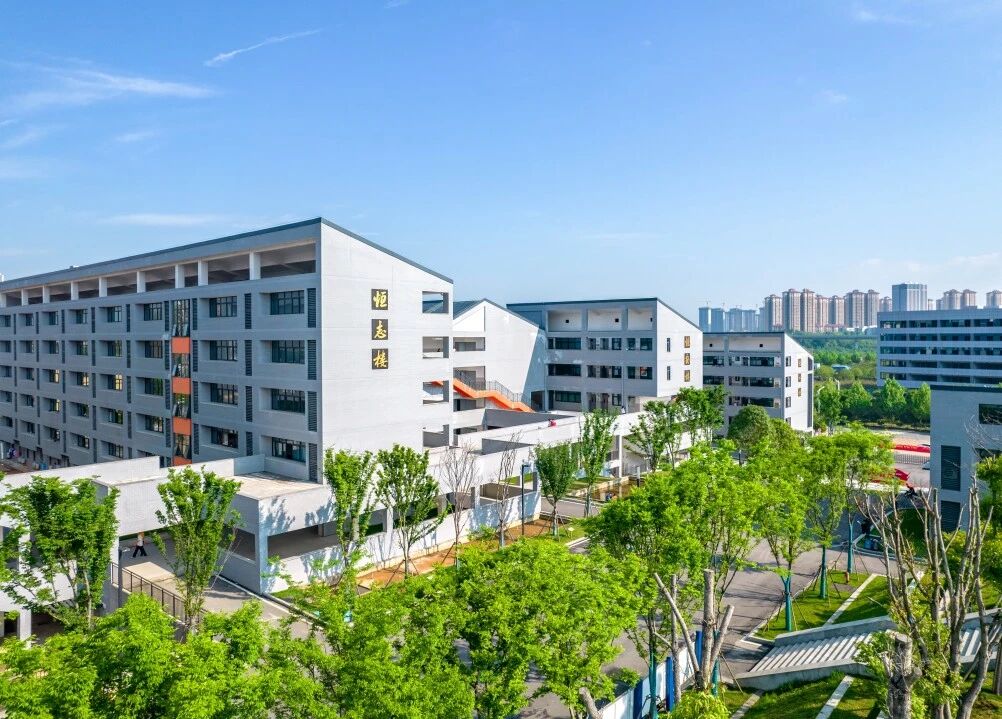 杏彩网投本学期第2周放假工作安排